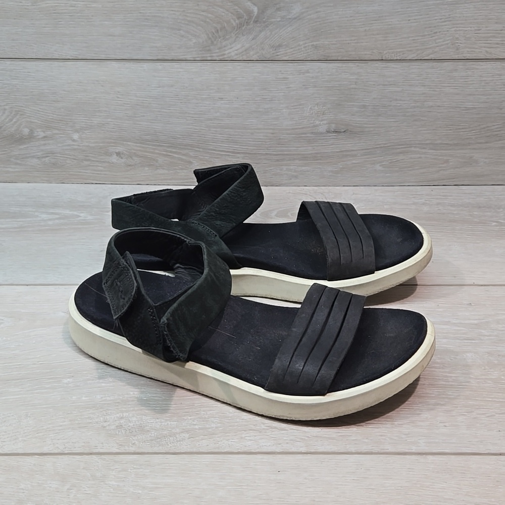Ecco Womens Hook&loop Leather Sandals shoes sz 39/8-8.5